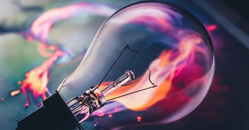 Tableau d'équivalence watt-LED : le comparatif qui change tout